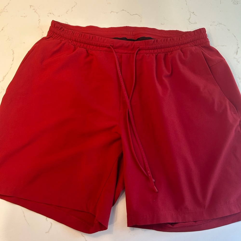 Lululemon men’s shorts size xl